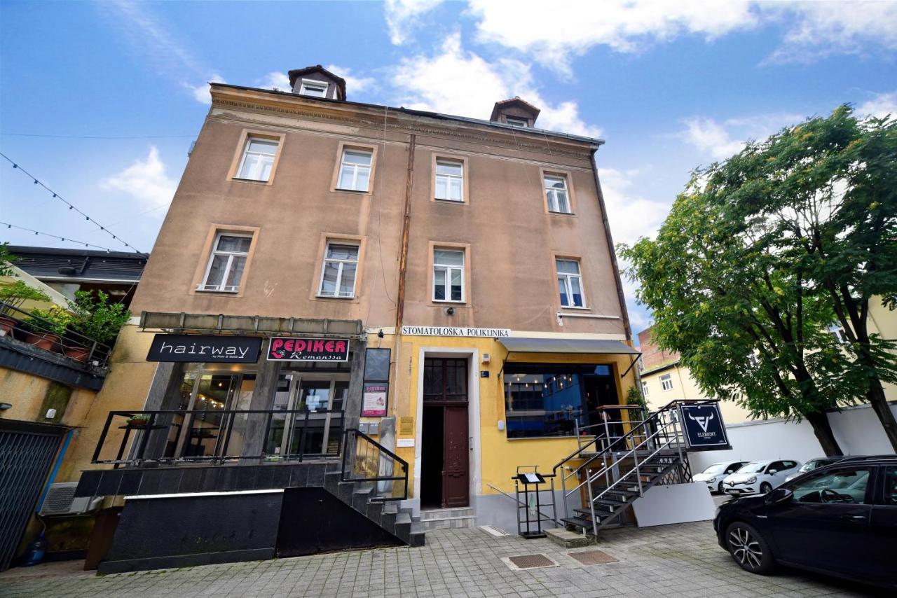 Manuela Varsavska Studio Apartments Ζάγκρεμπ Εξωτερικό φωτογραφία