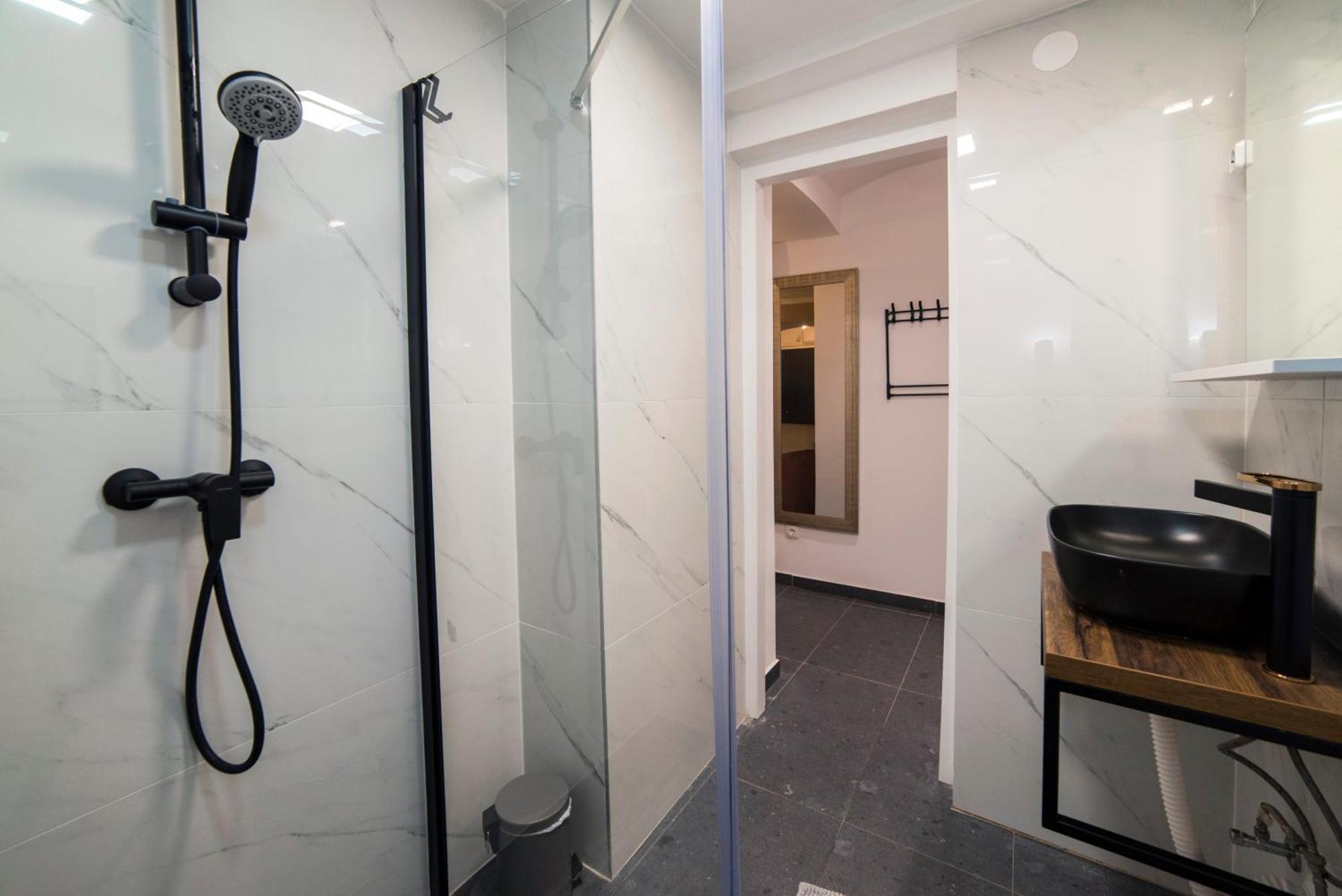 Manuela Varsavska Studio Apartments Ζάγκρεμπ Εξωτερικό φωτογραφία
